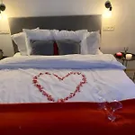 Апартаменты D Hotes Le Joyau With Indoor Pool And Sauna