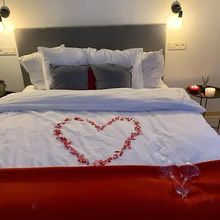 Апартаменты D Hotes Le Joyau With Indoor Pool And Sauna